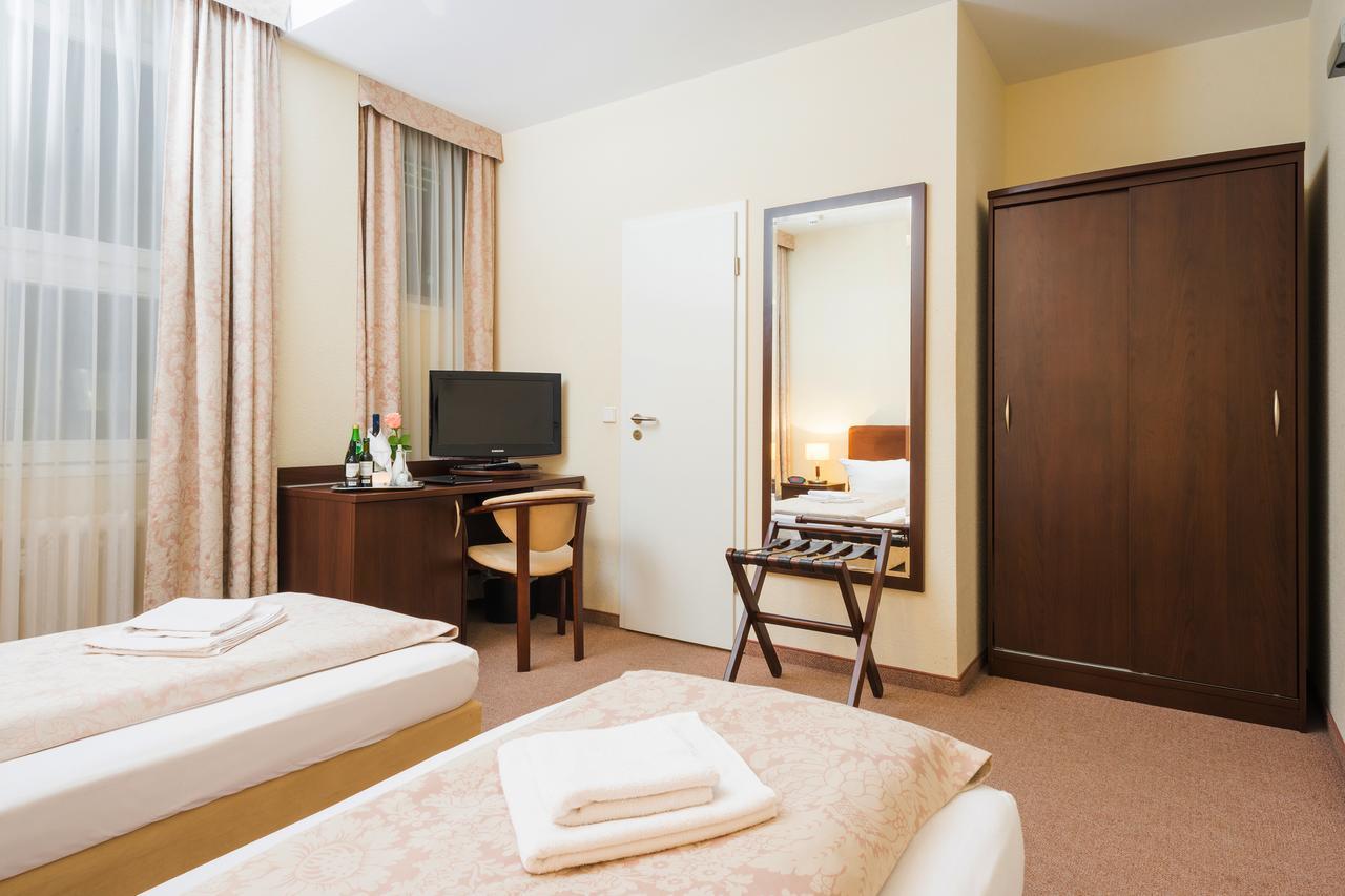 Upper Room Hotel Kurfuerstendamm Berlin Luaran gambar