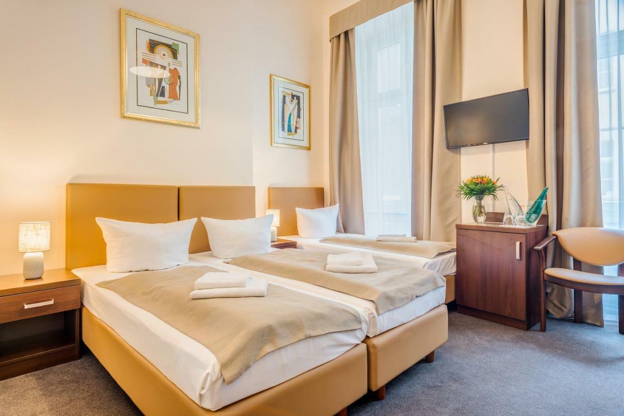 Upper Room Hotel Kurfuerstendamm Berlin Luaran gambar